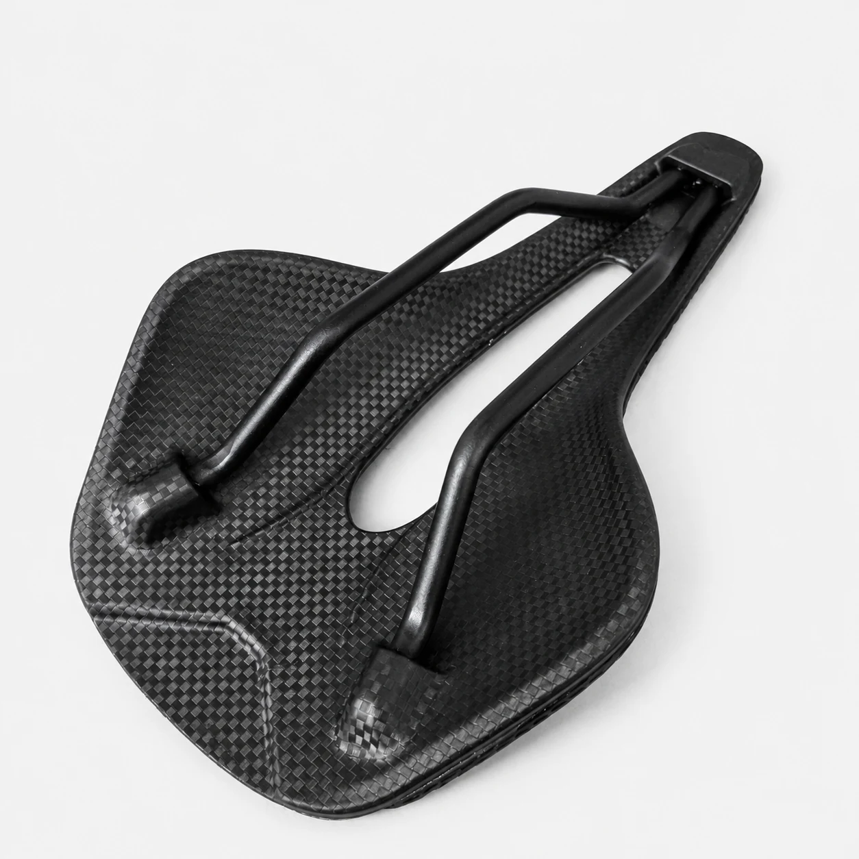 V-S128 bicycle saddle underside angle view