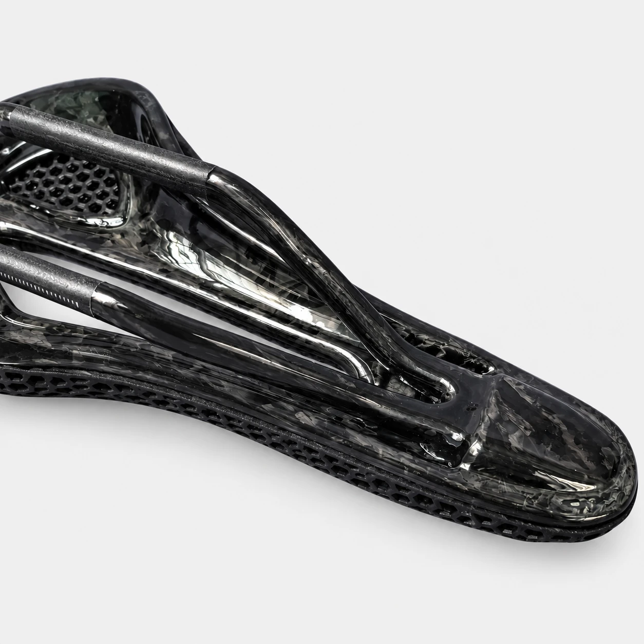 665 bicycle saddle underside three-quarter view