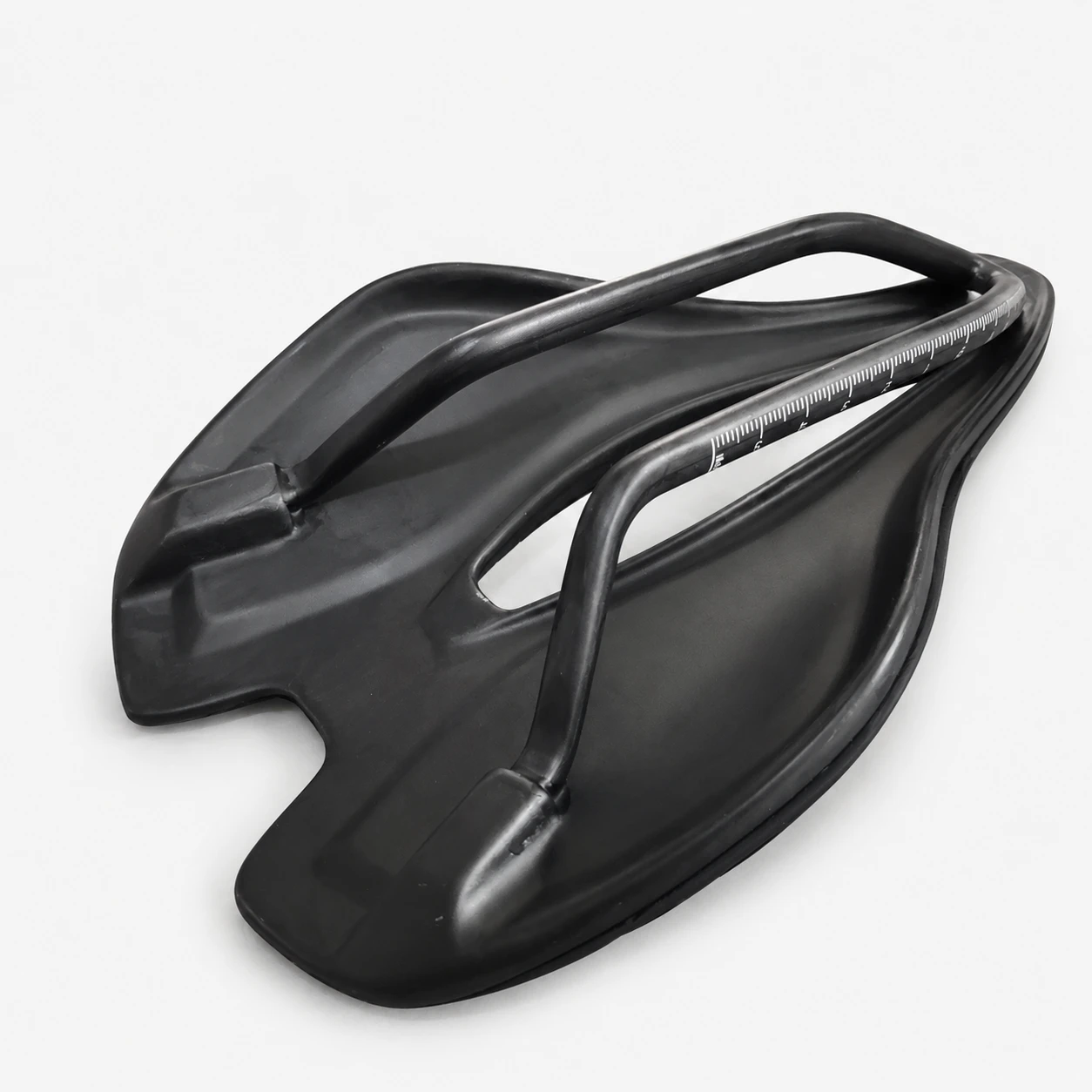 K06 carbon bicycle saddle underside view